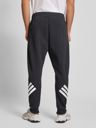 ADIDAS SPORTSWEAR Sweatpants mit Label-Print Black 5