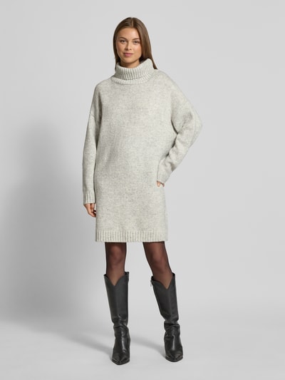 Apricot Oversized Strickkleid mit gerippten Abschlüssen Silber 1