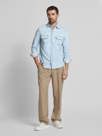 s.Oliver RED LABEL Regular Fit Jeanshemd aus Baumwoll-Mix im Western-Stil Hellblau 1