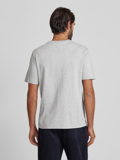 Tommy Hilfiger Regular fit T-shirt met labelstitching Lichtgrijs - 5