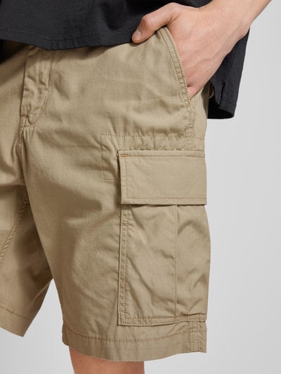 Levi's® Regular Fit Cargoshorts mit Gürtelschlaufen Modell 'CARRIER' Beige 3