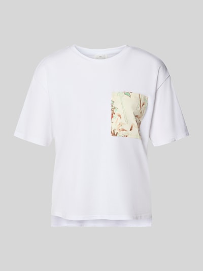 Produktfoto, weißes T-Shirt mit Rundhalsausschnitt und Brusttasche aus Viskose-Baumwoll-Mix im Relaxed-Fit von Fynch-Hatton, Damen T-Shirt, Rückenlänge bei Größe S 60 cm