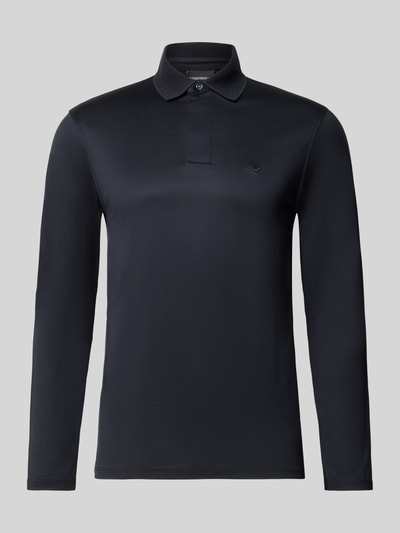 Produktfoto, Slim Fit Poloshirt aus Lyocell-Mix von Emporio Armani in Schwarz mit Polokragen, Langarm und dezenter Struktur.