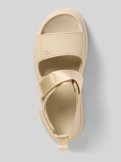 Produktfoto, Sandalette mit Plateausohle Modell 'GOLDENGLOW' von UGG in Beige, Abgerundete-Spitze, Riemen mit Klettverschluss, Absatzhöhe: 5 cm, Schafthöhe: 7 cm, Schaftweite: 7 cm, Damen Sandalette, strukturierte Oberfläche