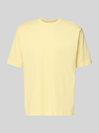 Produktfoto, Regular Fit T-Shirt aus reiner Baumwolle von MCNEAL in Hellgelb, Kurzarm, Rundhalsausschnitt, glatte Textur, Vorderansicht