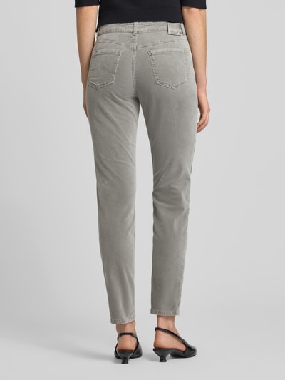 Marc Cain Slim fit broek in 5-pocketmodel Lichtgrijs - 5
