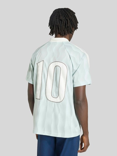 adidas Originals Relaxed Fit Poloshirt mit Logo-Applikation Schilf 5