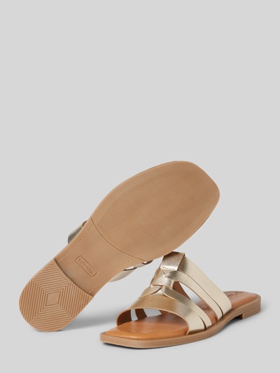 Tamaris Slides aus Leder mit schmalen Riemen Gold 4