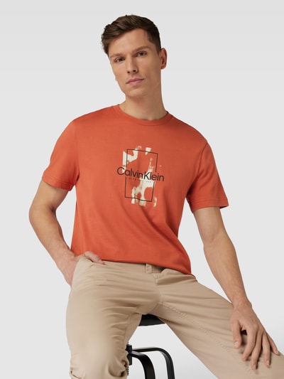 CK Calvin Klein T-shirt met labelprint, model 'CAMO' Terracotta - 3