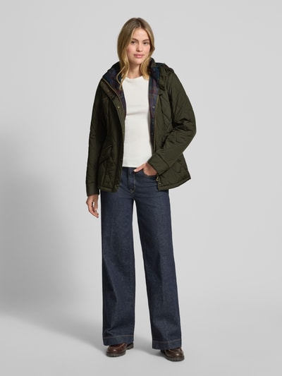 Gil Bret Steppjacke mit Kapuze und Pattentaschen Oliv 1