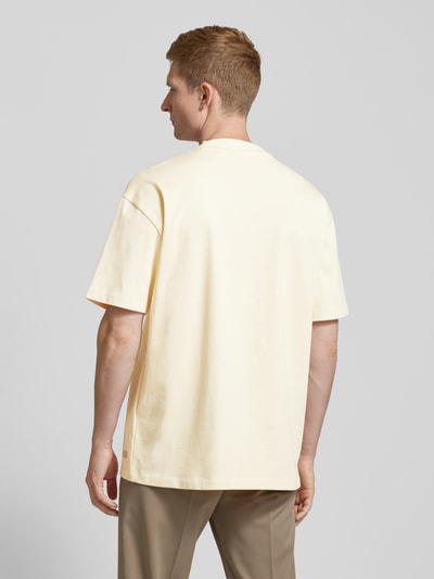 HUGO T-Shirt mit Label-Detail Modell 'Dplanitee' Beige 5