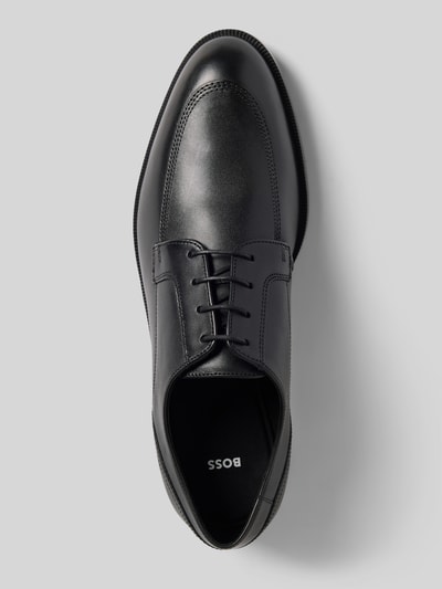 Produktfoto, czarne buty sznurowane z naturalnej skóry, gładka powierzchnia, model 'Tayil_Derb' od BOSS, buty sznurowane męskie