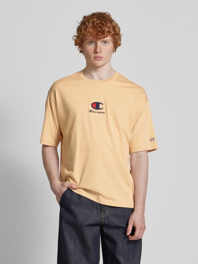 CHAMPION T-shirt z wyhaftowanym logo Beżowy 4