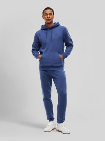 Tommy Jeans Spodnie dresowe o kroju slim fit z mieszanki bawełny Ciemnoniebieski 1