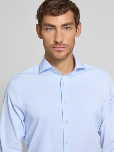 Roy Robson Koszula biznesowa o kroju regular fit z kołnierzykiem typu cutaway Jasnoniebieski 3