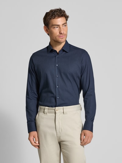 Christian Berg Men Regular Fit Business-Hemd mit Kentkragen Marine 4