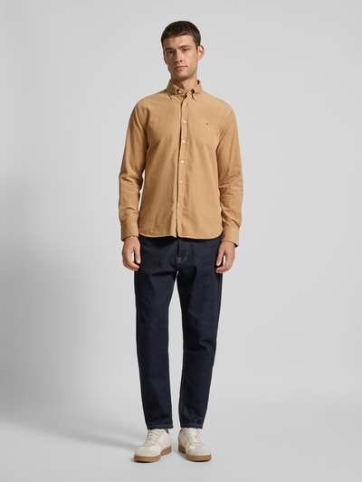 Tommy Hilfiger Regular Fit Cordhemd mit Button-Down-Kragen Modell 'SOLID' Camel 1