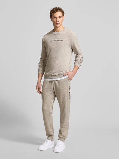 Tommy Hilfiger Regular fit sweatbroek van katoenmix Offwhite gemêleerd - 1