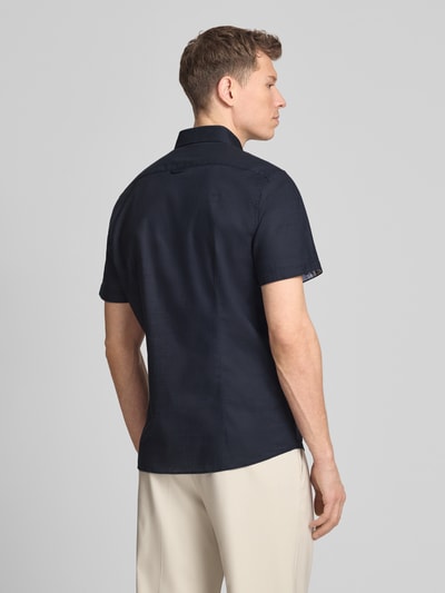 bugatti Regular Fit Freizeithemd mit Button-Down-Kragen Marine 5