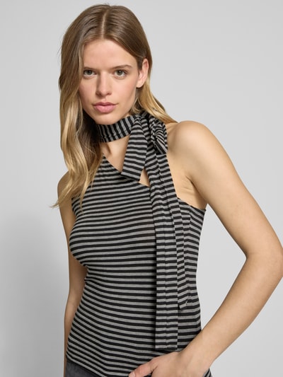 WEEKDAY Tanktop mit One-Shoulder-Träger Modell 'Iza' Black 3