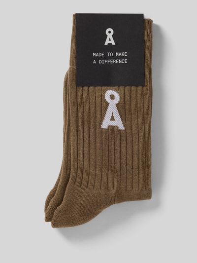 Productfoto, unifarben sokken uit katoenmix met label-opdruk en geribde boord, Socken aus Baumwoll-Mix Modell 'SAAMUS BOLD' van Armedangels, stretchmateriaal