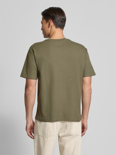 MCNEAL T-Shirt mit geripptem Rundhalsausschnitt Oliv 5