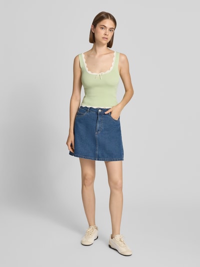 OH APRIL Crop Top mit Wellensaum Modell 'Anele' Mint 1
