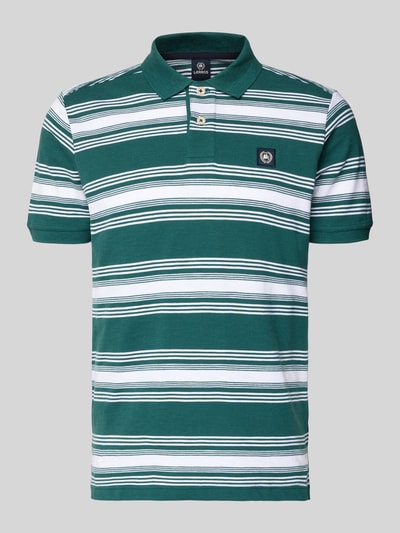 Produktfoto, Regular Fit Poloshirt mit Label-Patch von Lerros in Grün mit weißen Streifen, Reine Baumwolle, Polokragen, kurze Knopfleiste, Rückenlänge bei Größe M 69 cm.