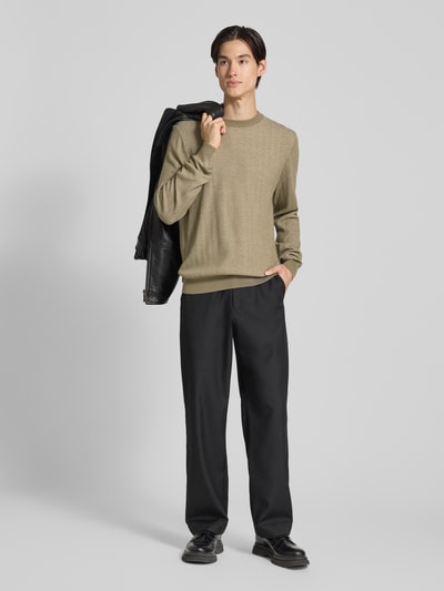 BOSS Sweter o kroju regular fit z mieszanki żywej wiskozy model ‘HABITO’ Błotnisty 1