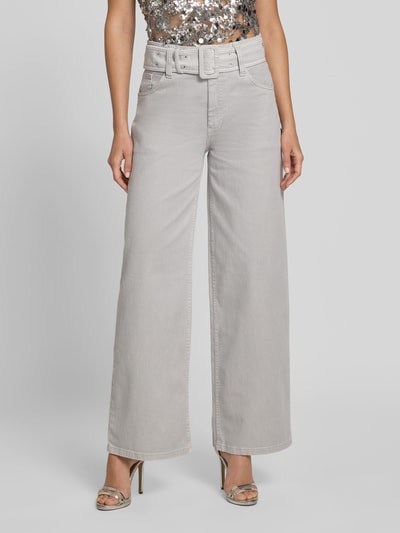BAUM & PFERDGARTEN Wide Fit Jeans mit integriertem Gürtel Graphit 4