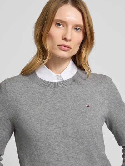 Tommy Hilfiger Strickpullover mit Logo-Stitching Mittelgrau 3