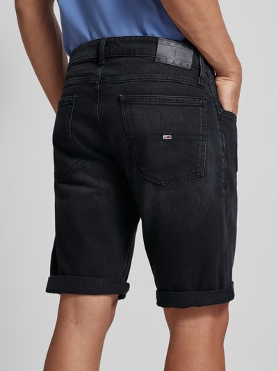 Tommy Jeans Slim fit korte jeans met labelstitching, model 'RONNIE' Zwart - 3