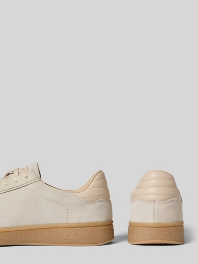 Produktfoto, Sneaker aus echtem Leder Modell 'Cuzmo' von Gant in Beige mit abgerundeter Passform, Logo-Prägung, profilierter Sohle, Größe 44