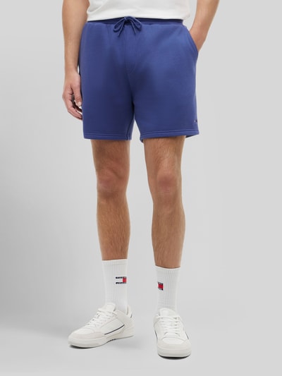 Tommy Jeans Relaxed Fit Bermuda aus Baumwoll-Mix mit Tunnelzug Rauchblau 4