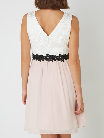 Jake*s Cocktail Cocktailkleid mit floraler Häkelspitze  Rose Melange 5