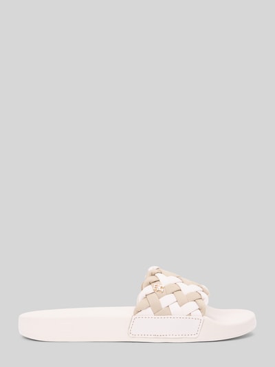 Produktfoto, Badeschuhe mit geflochtenem Zehenriemen von Tommy Hilfiger in Weiß-Beige, Optik: Unifarben, Logo-Applikation, glatte Textur