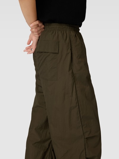ONLY Stoffhose mit elastischem Bund Modell 'JOAN' Oliv 3