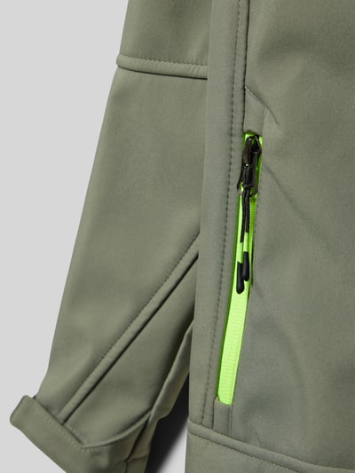 Killtec Softshell-Jacke mit Label-Detail Oliv 2