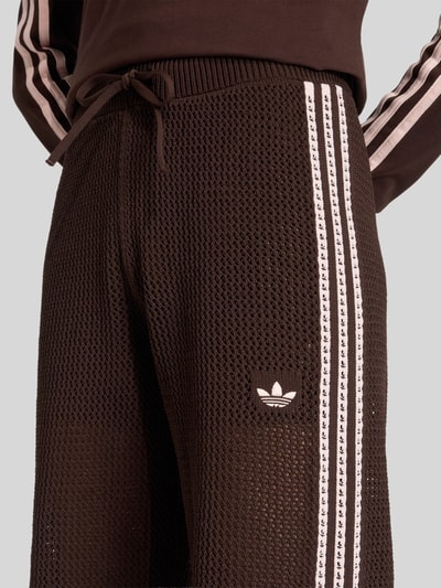 adidas Originals Regular Fit Trainingshose in Strickoptik Modell 'FIREBIRD' Schoko 3