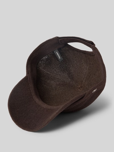 Produktfoto, Base Cap mit Strukturmuster Modell 'Bisune' von Someday aus Baumwoll-Mix mit Klettverschluss, dunkelbraune Textur.