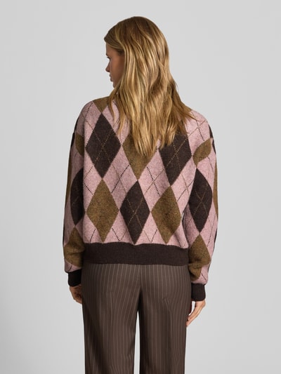 REVIEW Strickpullover im Allover-Look mit Rundhalsausschnitt Rose 5