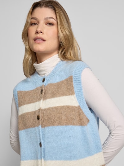 MAERZ Muenchen Cardigan mit Schurwoll-Anteil Hellblau 3