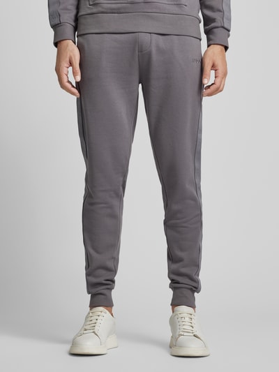 HUGO Tapered fit sweatpants met labelstitching Middengrijs - 4