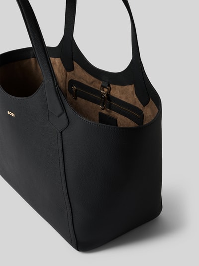 Produktfoto, Shopper mit Label-Schriftzug Modell 'LENAH NEW' von BOSS in schwarzer Lederoptik mit Schnallenverschluss und Innentaschen aus Echtleder