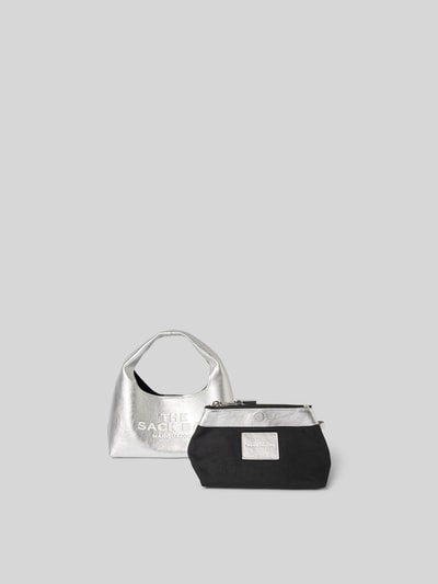 Marc Jacobs Hobo Bag mit Label-Print Silber 2