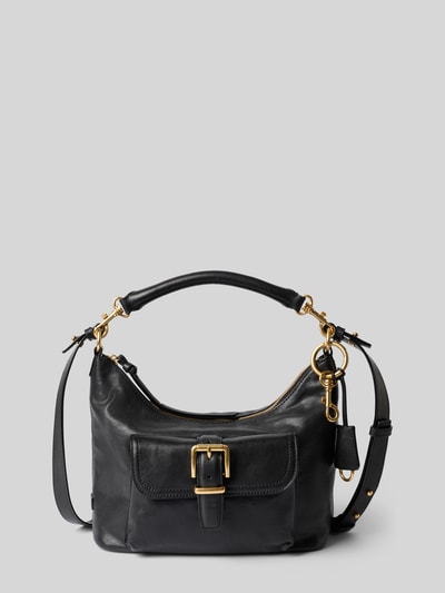 Produktfoto, Umhängetasche aus echtem Rindsleder von Marc O'Polo in schwarzer Lederoptik, goldene Metallelemente, Label Stitching, Reißverschluss, Hauptfach, Reißverschlussfach und Seitentasche, Tragehenkel und Crossbody-Option, feine glatte Struktur