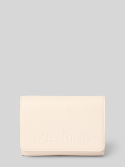 Produktfoto, cremefarbenes Portemonnaie mit Label-Detail Modell 'FOXY' von VALENTINO BAGS, strukturierte Oberfläche, Vorderansicht