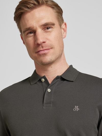 Marc O'Polo Regular Fit Poloshirt mit Label-Stitching Anthrazit 3