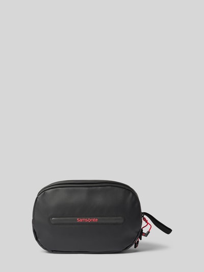 Produktfoto, Kosmetiktasche mit Logo-Detail Modell 'Ecodiver' von Samsonite, schwarze Oberfläche, Reißverschluss, geteiltes Hauptfach, rechteckige Form, Maße 25x17x9 cm, neutral-matte Textur, Herren Kosmetiktasche