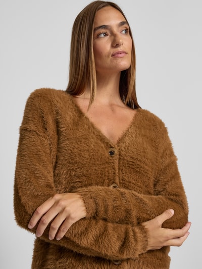 Christian Berg Woman Strickcardigan mit V-Ausschnitt Cognac 3